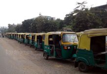 পুজোর মুখে দুর্গাপুরের অটো পরিষেবা বিপর্যস্ত হওয়ার আশঙ্কা