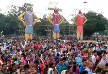 দুর্গাপুরের চিত্রালয় ময়দানে দশেরার প্রস্তুতি সারা