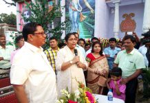 দুর্গাপুরে জগদ্ধাত্রী পুজোর উদ্বোধনে তৃণমূলনেত্রী দোলা সেন