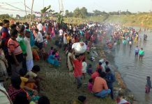 গুসকরায় সূর্যদেবতার আরাধনা