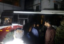 পর পর ধাক্কা মেরে হোটেলে ঢুকে পড়ল বাস, মৃত ১, আহত ১৬