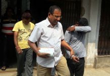দুর্গাপুরে মানসিক ভারসাম্যহীন যুবকের গায়ে পেট্রল ঢেলে আগুন লাগিয়ে দেওয়ার ঘটনায় ধৃত ২