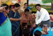 দুর্গাপুরে ২০ নং ওয়ার্ডের বিদ্যাসাগর পল্লীতে আইসিডিএস সেন্টারের উদ্বোধন করলেন মহকুমাশাসক