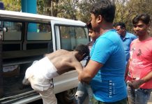 দুর্গাপুরে মানসিক ভারসাম্যহীন যুবকের গায়ে পেট্রল ঢেলে আগুন লাগিয়ে দিল হোটেল মালিক
