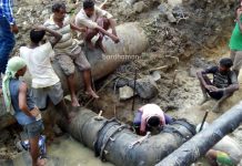 টাউনশিপে পানীয় জলের সংকট দু’দিনেও মিটল না, রাজনৈতিক উত্তাপ চরমে