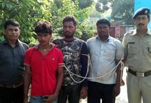 রেলের সম্পত্তি চুরির দায়ে দুর্গাপুরে রেল পুলিশের হাতে গ্রেফতার ৩