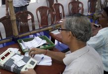 দুর্গাপুর গভর্ণমেন্ট কলেজে পুরভোটের গণনা চলছে