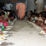 iskcon-dgp-feeding3