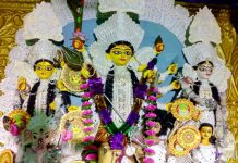 দুর্গাপুর হাটতলা বাজার মহিলা পরিচালিত দুর্গাপুজো