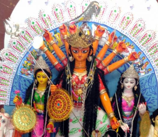 কাঁকসার লায়েক বাড়ির পুজো