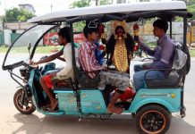 টোটোয় আগমন