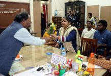 শিক্ষাঙ্গনে অন্যায় আবদার বরদাস্ত করা হবে না, জয়া দত্ত