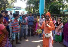 মশাবাহিত রোগ নিয়ে সচেতনতায় দুর্গাপুরে স্বপন বাউল