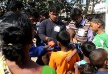 বড়দিনে শিশুদের কেক ও চকোলেট বিতরণ