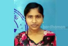 ভাইয়ের মোবাইল ব্যবহার করায় চড় দিদিকে, আত্মঘাতী দিদি