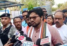 বিজেপি-তৃণমূল চাপানউতোরে আসানসোলে চড়ছে উত্তেজনার পারদ, ধর্নায় বাবুল