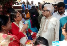 নববর্ষে সর্বমঙ্গলা মন্দিরে পুজো দিয়ে প্রচার শুরু মমতাজ সংঘমিতার