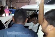 মঞ্চে অসুস্থ হয়ে মিশন হাসপাতালে ভর্তি স্বপন দেবনাথ