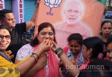 কাশ্মীরে ৩৭০ ধারা রদ, উচ্ছ্বসিত বিজেপি কর্মীদের মিছিল দুর্গাপুরে