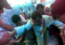 মন্ত্রী-বিধায়ককে নিয়ে ভেঙে পড়ল উদ্বোধনের মঞ্চ, জখম ২