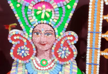 দুর্গাপুরে বিভিন্ন ধরণের সরস্বতী প্রতিমা তৈরি করে আরাধনা