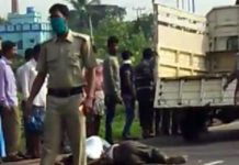 বর্ধমান-আরামবাগ রোডে বাঁকুড়া মোড়ের কাছে পথ দুর্ঘটনায় মৃত ২