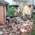 bomb-blast-in-toilet-galsi1