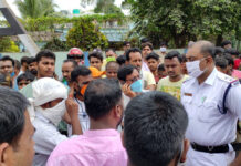 কয়লা বোঝাই ডাম্পারের ধাক্কায় মৃত্যু, অবরোধ, বিক্ষোভ