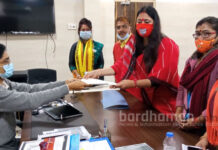 দুর্গাপুরে মহিলাদের সুরক্ষার দাবিতে মহকুমাশাসককে বিজেপির স্মারকলিপি