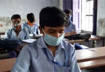 কোভিড বিধি মেনে আজ রাজ্যে খুলল স্কুল, উৎসাহ পড়ুয়াদের মধ্যে