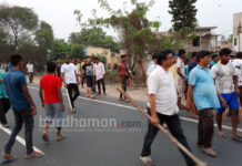 বর্ধমানের রথতলা এলাকায় তৃণমূল-বিজেপি সংঘর্ষে উত্তেজনা
