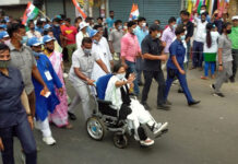 বর্ধমানে রোড-শো করলেন মমতা ব্যানার্জী