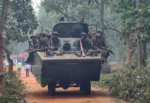 এবার আউশগ্রামের জঙ্গলে চলছে ‘পিপ্পা’ ছবির শুটিং