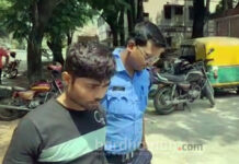 দুর্গাপুরের সিটি সেন্টারে বস্তাভর্তি গাঁজা সহ ধৃত যুবক