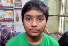 মাধ্যমিকে প্রথম হয়ে বর্ধমানের মুখ উজ্জ্বল করল রৌণক