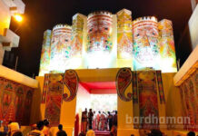 দুর্গাপুরের অগ্রণী সাংস্কৃতিক পরিষদের পুজোর থিম ‘রঙের মেলা’