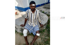 ট্রাকের ধাক্কা মোটর ভ্যানে, মৃত ছেলে, জখম বাবা