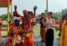 আউশগ্রামে বাউল ও ফকিরি গানের টানে দেশ-বিদেশের শিল্পী ও গবেষকরা