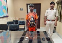 তারকেশ্বরে পুণ্যার্থী সেজে মোবাইল চুরি, উদ্ধার ২৫ মোবাইল