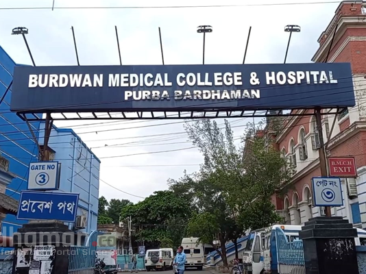 বর্ধমান হাসপাতালে ২৪ ঘণ্টায় ৯ প্রসূতি যমজ শিশুর জন্ম দিলেন